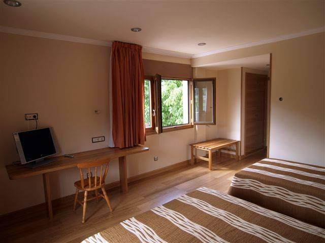 Nogales 3* Campo (Huesca)